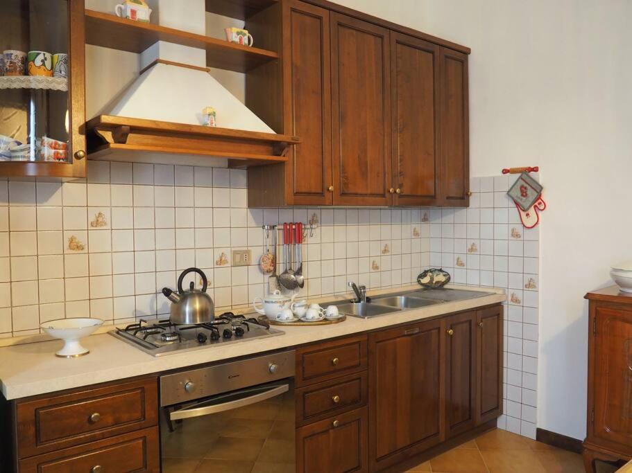 Апартаменты Casa Volpe Magliano Alfieri Экстерьер фото